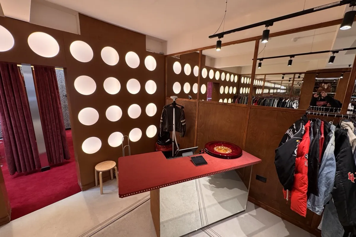 Bespoke point-of-sale counter, Y2K Vintage store fit-out, by McGregor Builders
